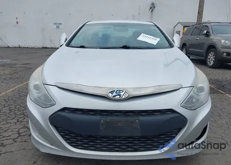 2013 Hyundai Sonata Hybrid from USA, damaged, VIN KMHEC4A46DA067185